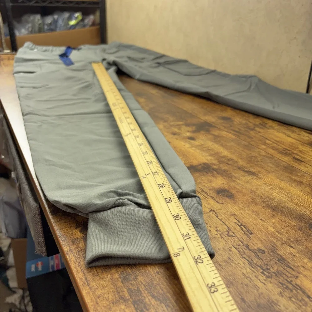 Figs Tansen Classic Cargo Jogger Scrub Pants Mens Size XS Grey NWT